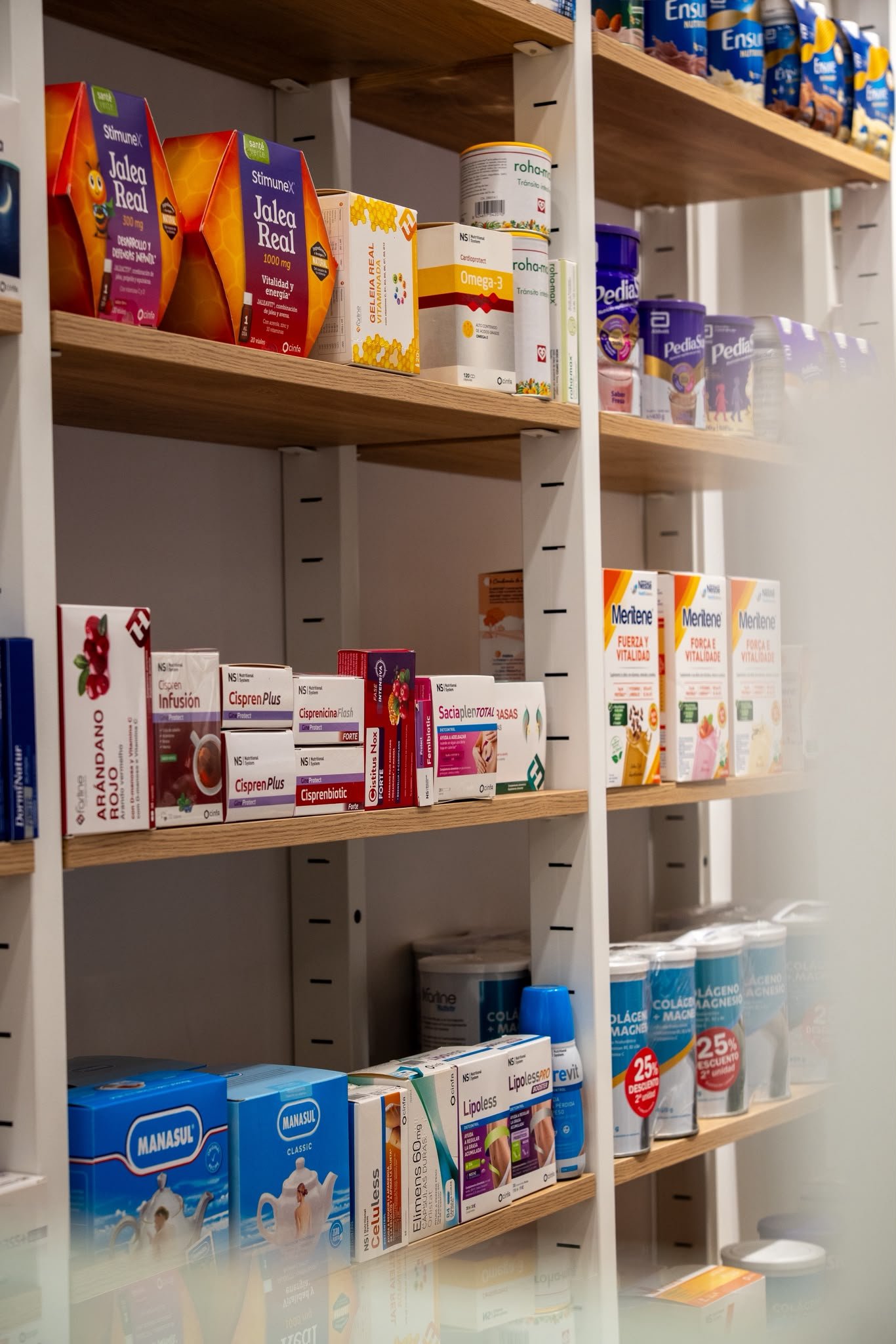 Zona de dispensarios y suplementos